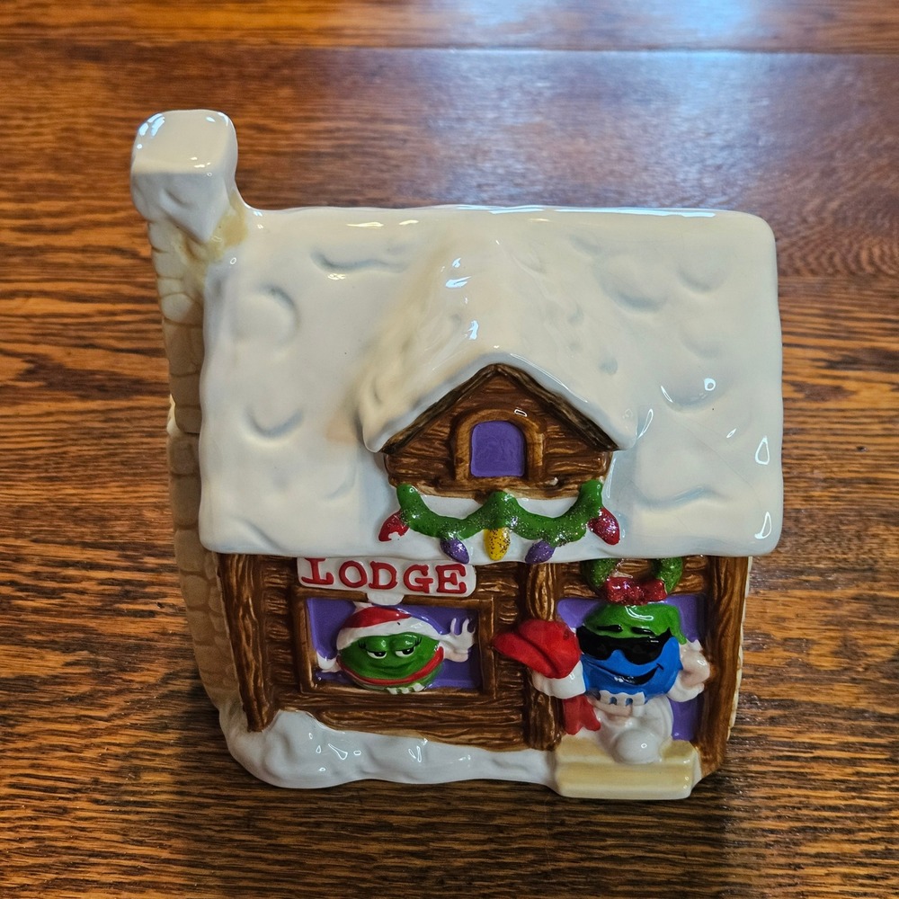 M&M's Galerie 2003 Christmas Ski Lodge Mini Cookie Jar Ceramic Log Cabin
